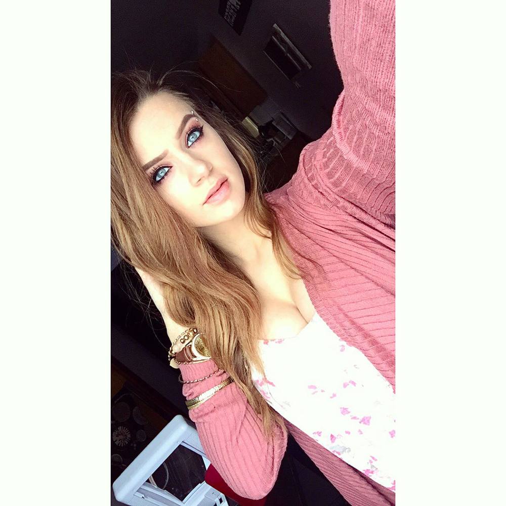 Meet your Posher, Makenna